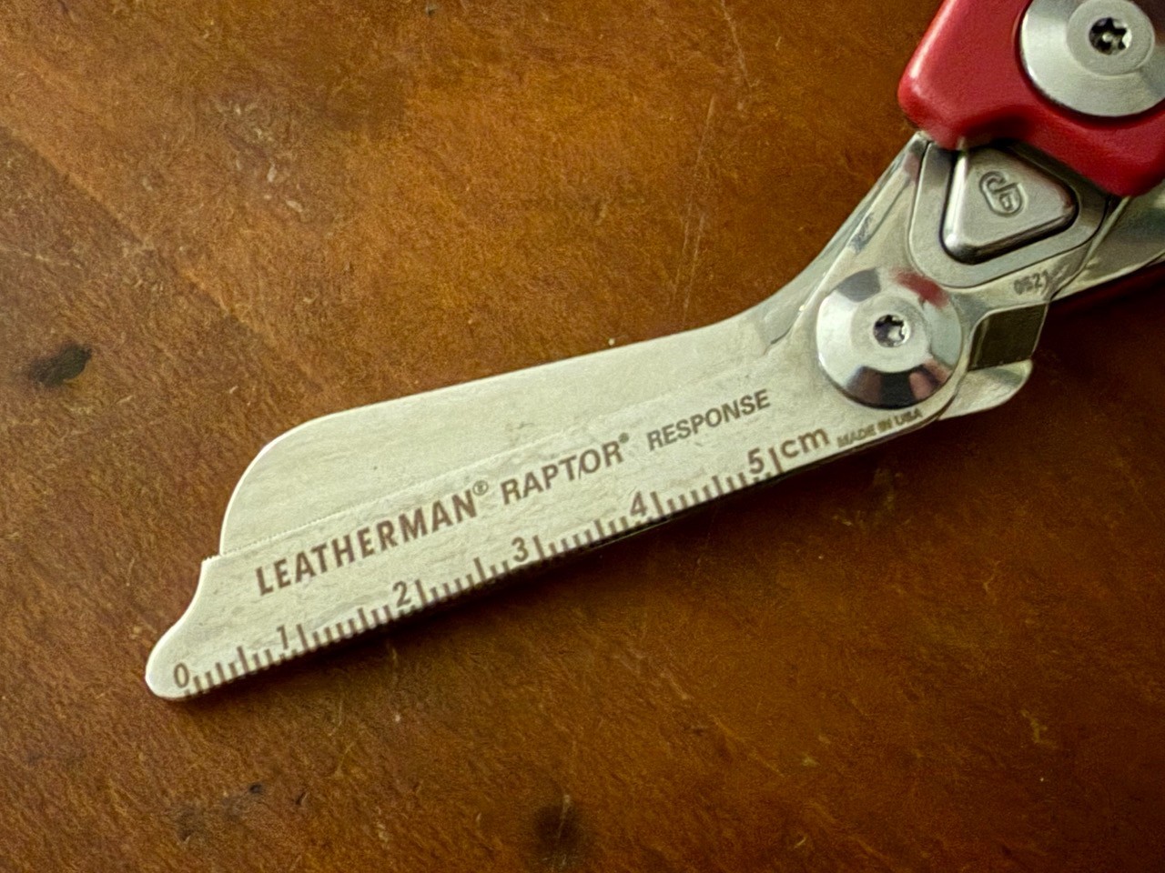 Leatherman Raptor Response Rescue Shears – Red/Crimson – “J.S.” Laser Etched
