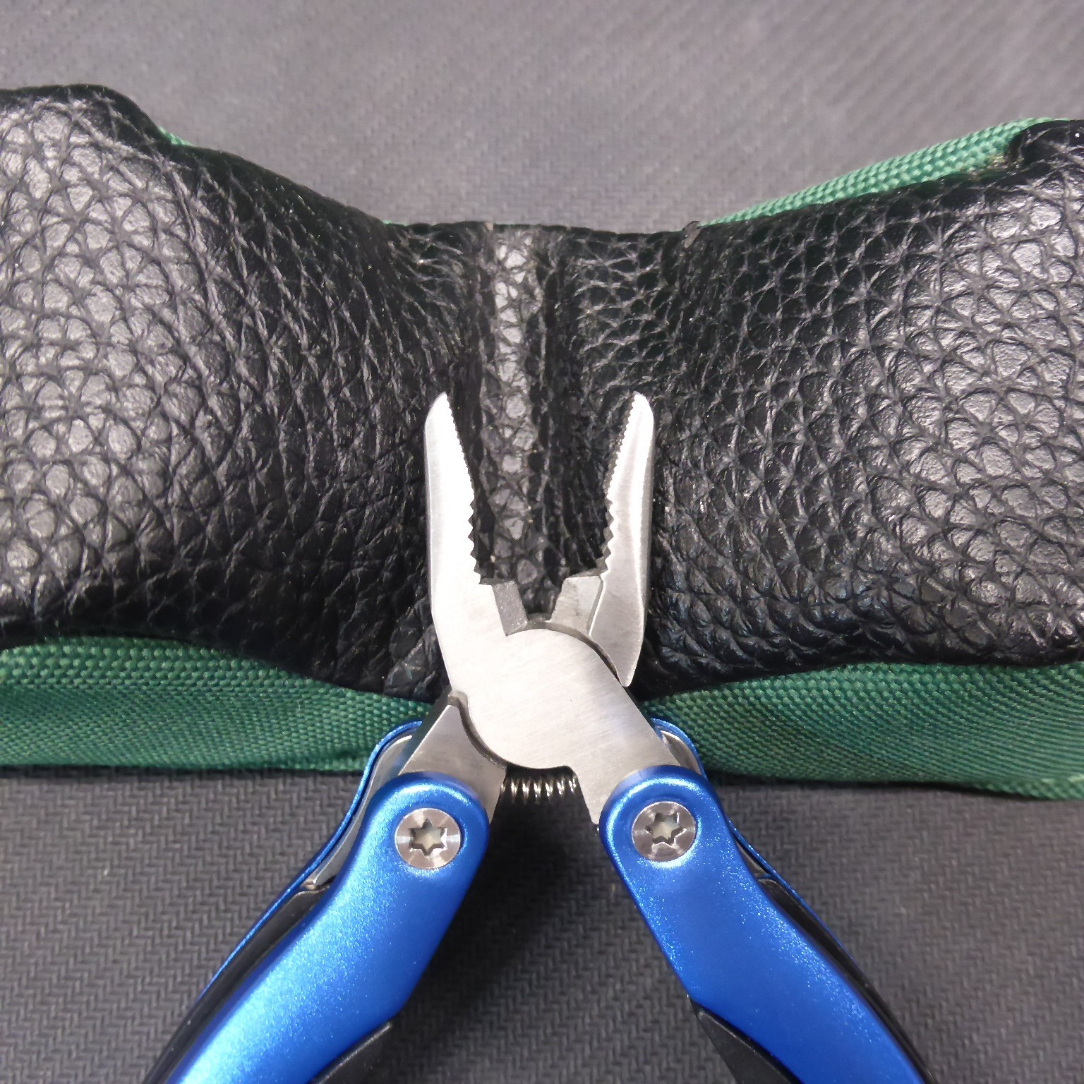 Mini Multi Tool w/ Led Light, Nylon Sheath, New Unused