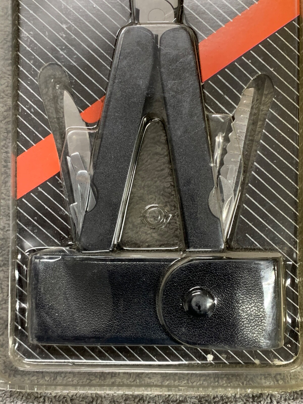 14 in 1 Multi Tool Kit Pliers Pocket Knife Folding Screwdriver Multi-functional