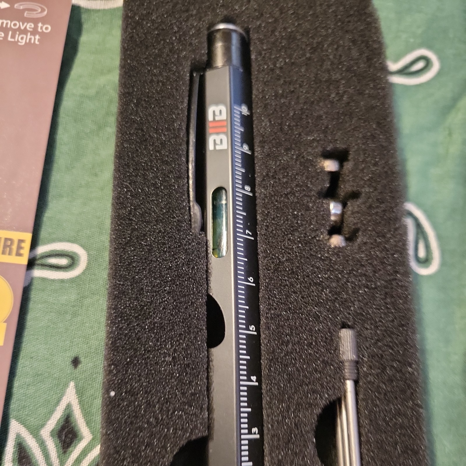 J6- 9 in 1 Multi-tool Pen Set Led Light, Stylus, Screwdriver, Rulers, Level