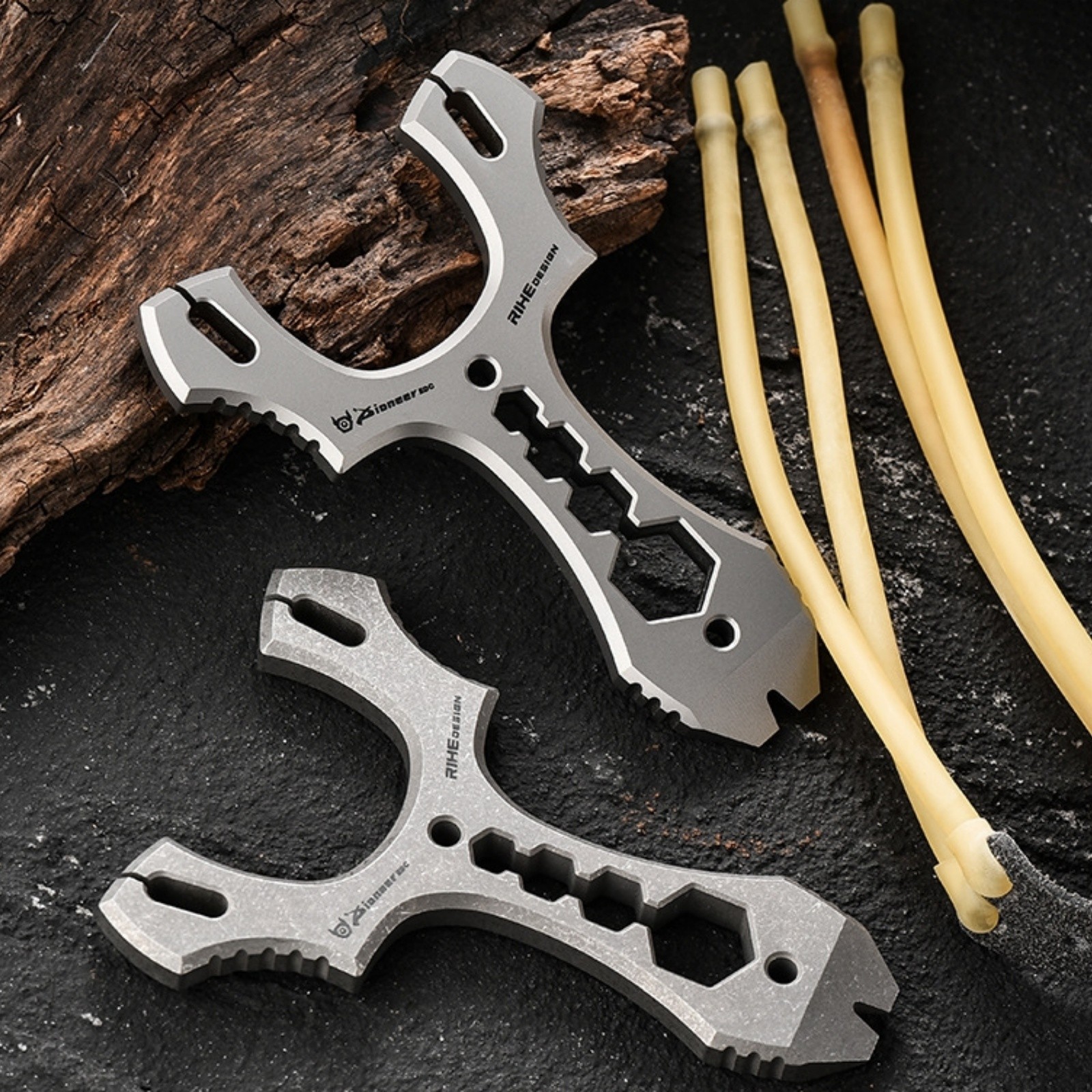 Titanium Alloy Slingshot EDC Multi Tool Outdoor Catapult Portable Lightweight