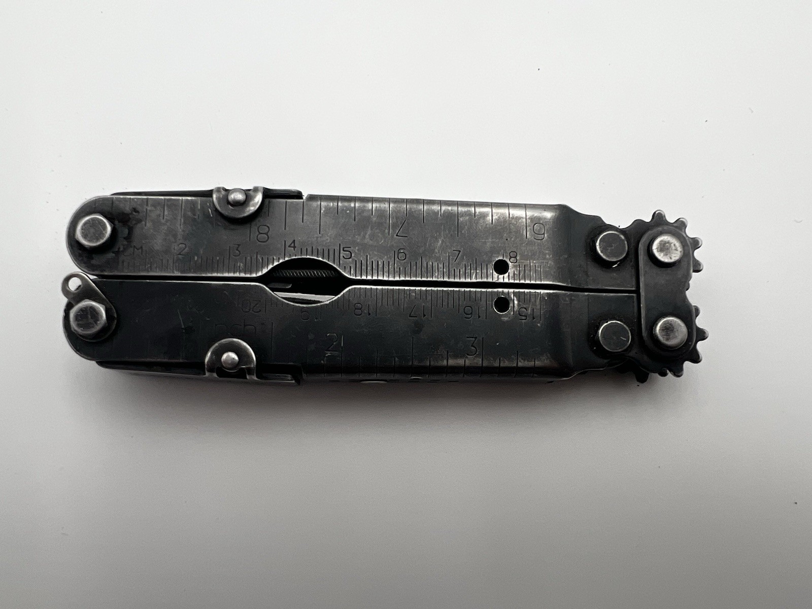 SOG PowerLock Black Oxide Multi-Tool Pliers Knife Saw Scissors Used