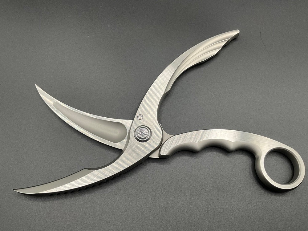 Rike Knife – Tactical Scissors