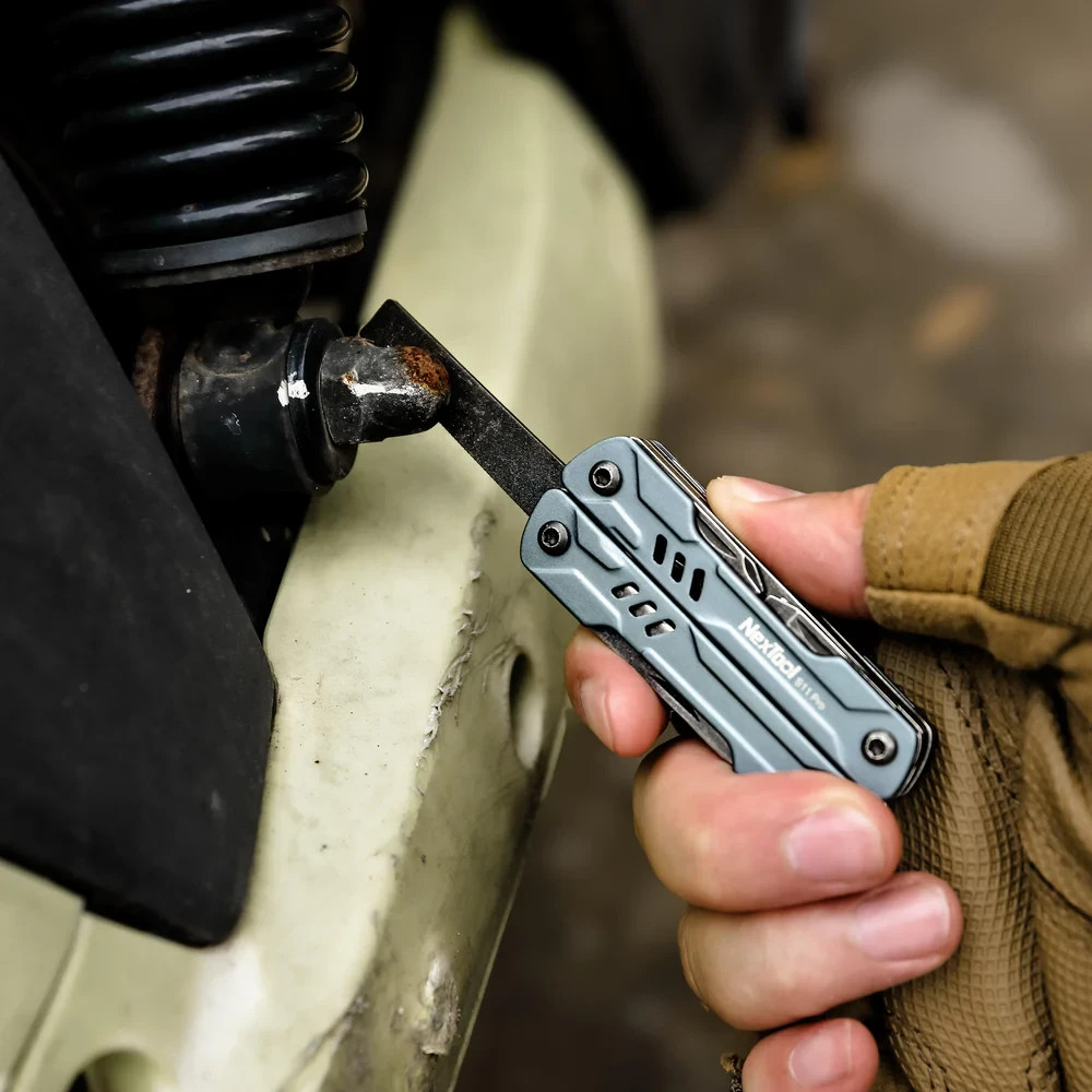NexTool Mini Sailor S11 Pro Multitool Nine Tools Integrated Into Aluminum Handle