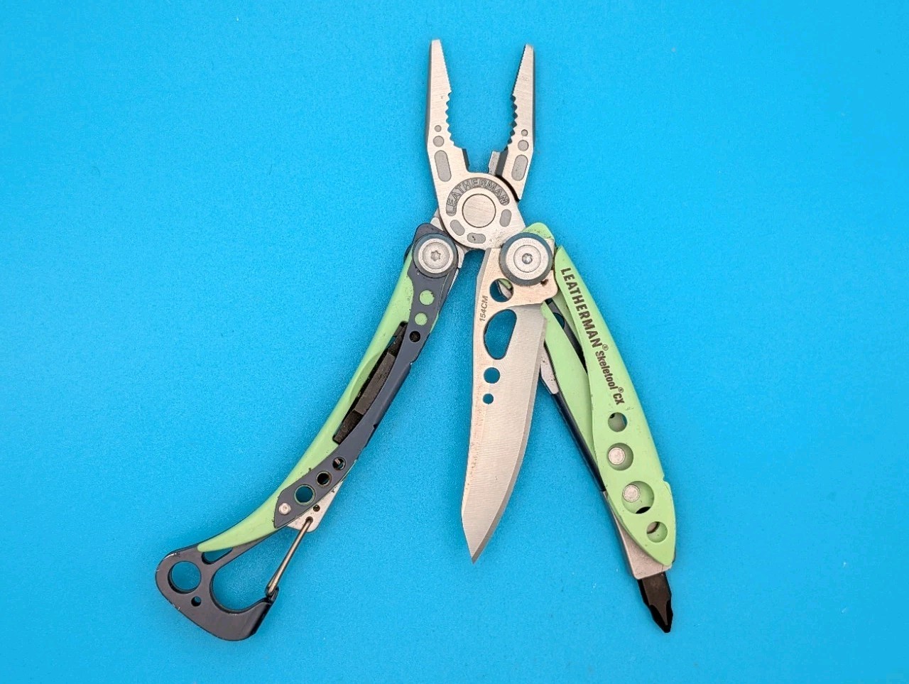 Leatherman Skeletool CX Multitool Plain Edge Knife!