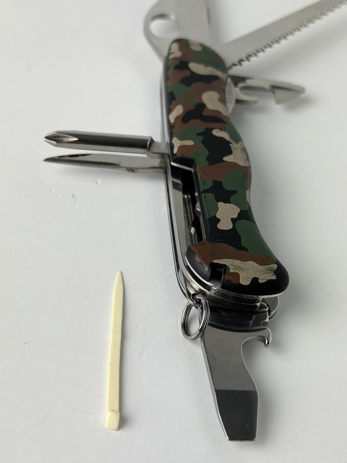 Victorinox Swiss Army Knife One Hand Trekker Camouflage 111mm