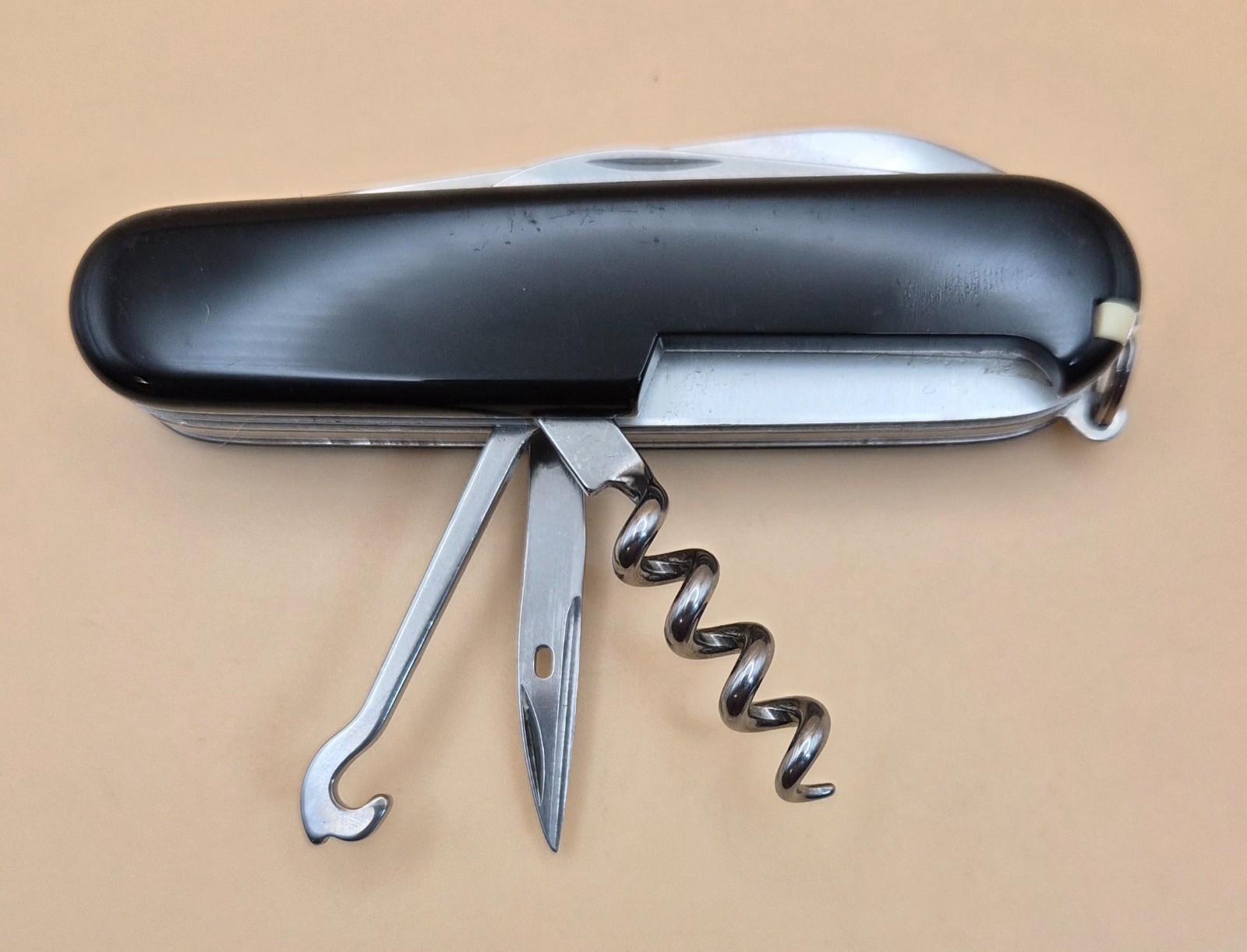 Victorinox EXPLORER BSA Boy Scouts Swiss Army Knife- Good Condition