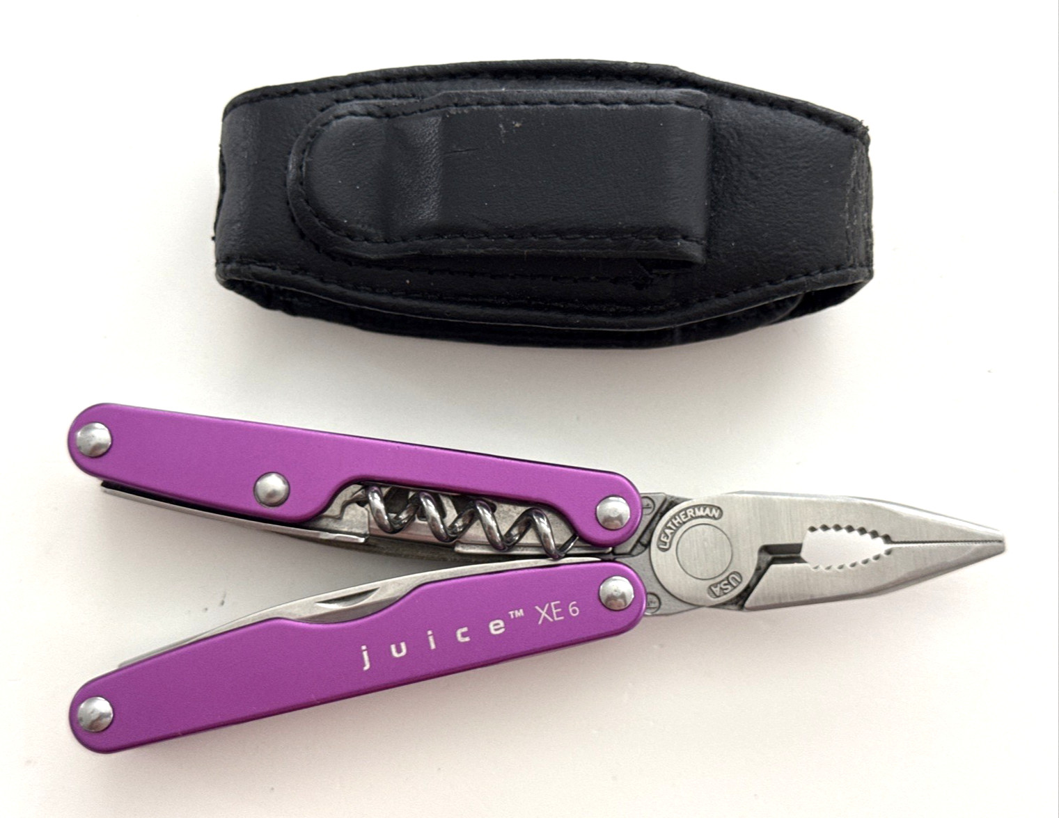 Leatherman Juice XE6 Multi-Tool Purple USA