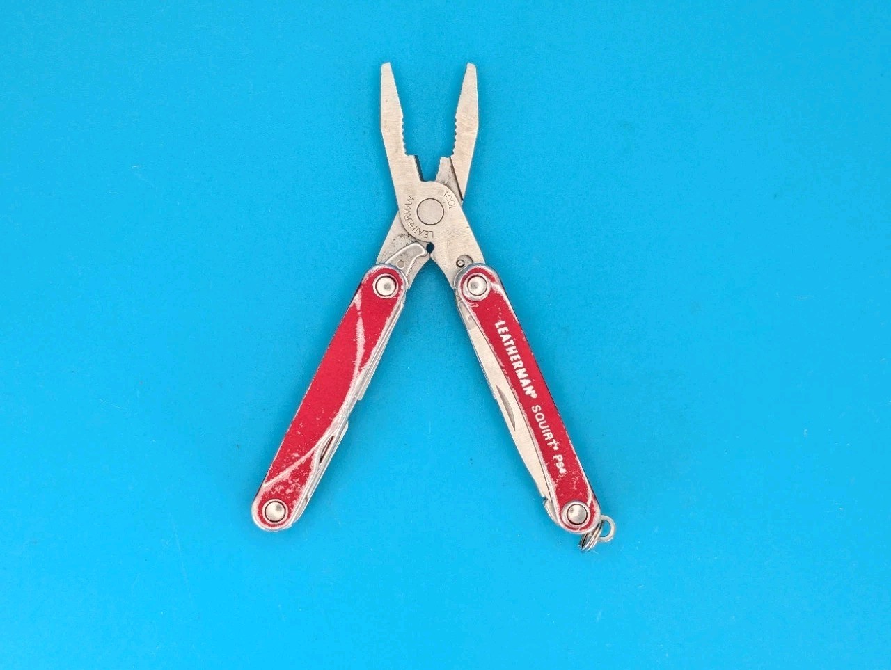 Leatherman SQUIRT PS4 Multi-Tool With Pliers Scissors Knife RED!