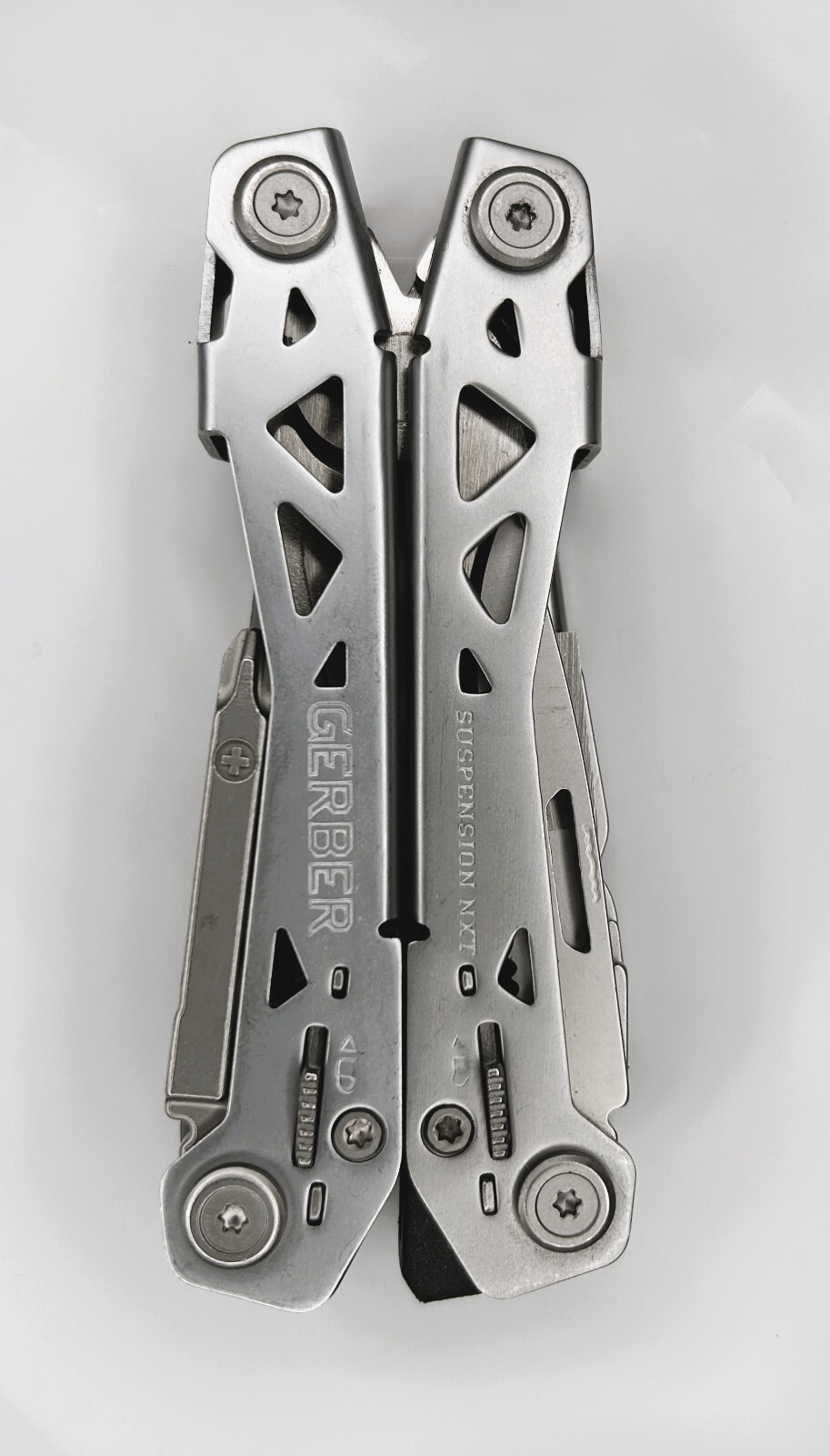 GERBER Suspension NXT Multi-Tool with Pocket Clip and 15 Funct