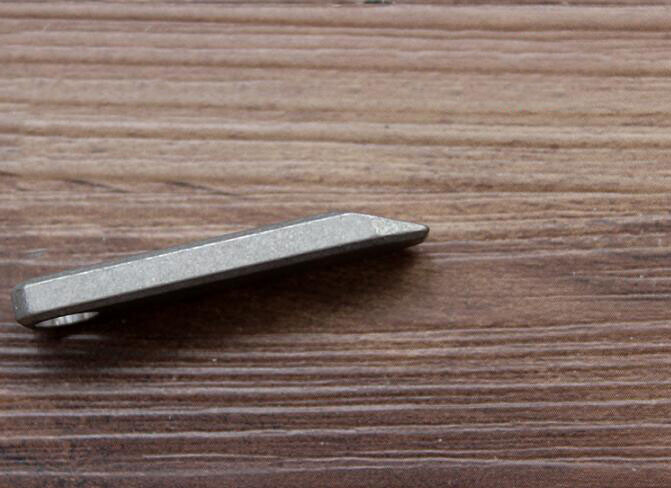 Titanium Pry Bar Pendant Crowbar Bottle Opener Keychain Outdoor EDC Multi Too