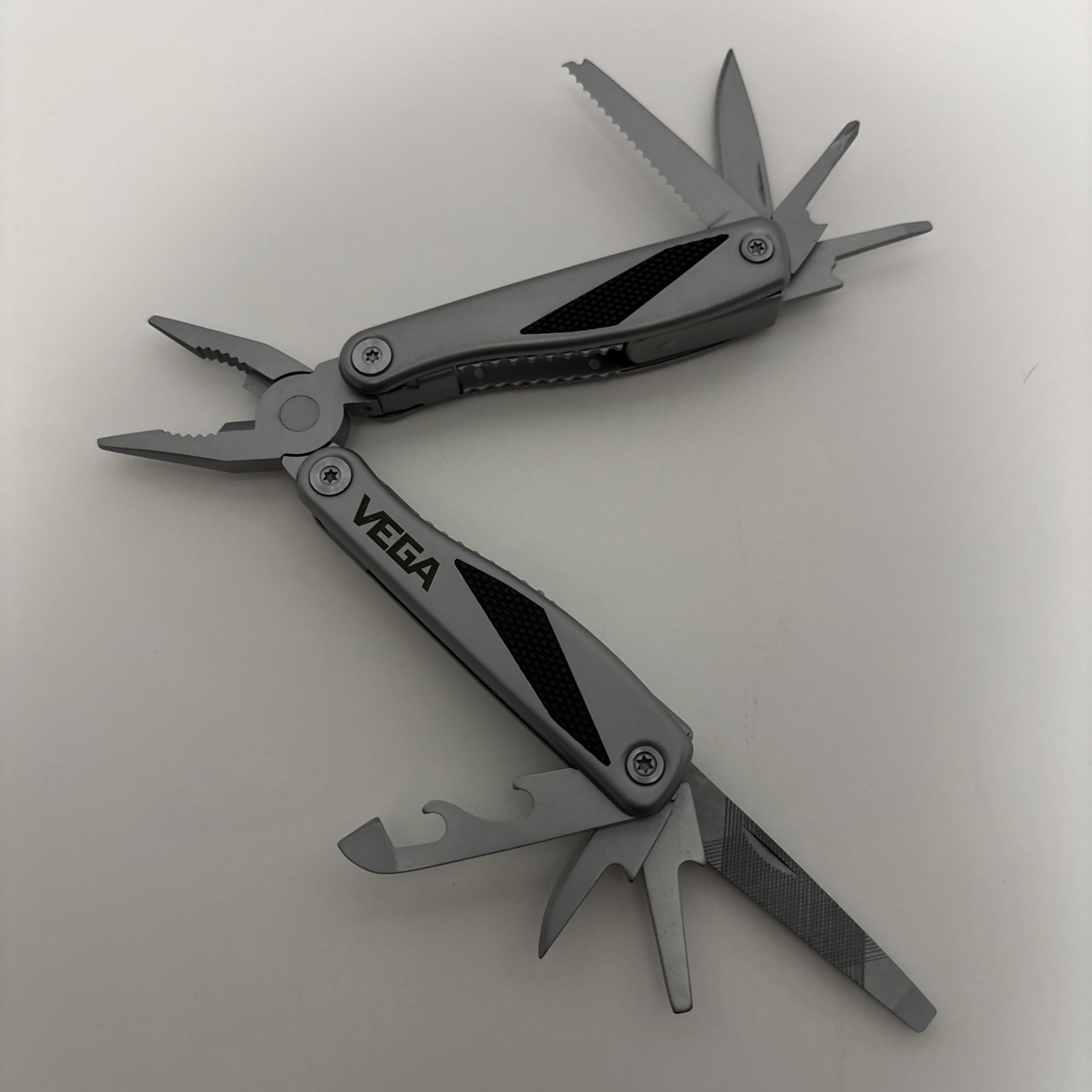 VEGA Branded Richartz Klassiker Von Morgen Multi-Tool with Box and Case