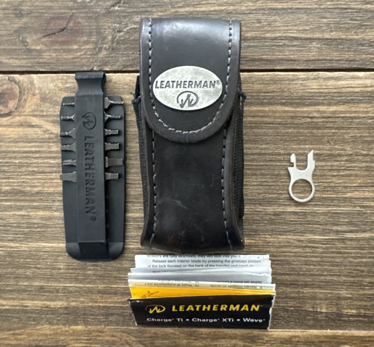 Leatherman Charge XTi Multi Tool Leather Sheath Bits Pocket Clip Ring USA 154cm