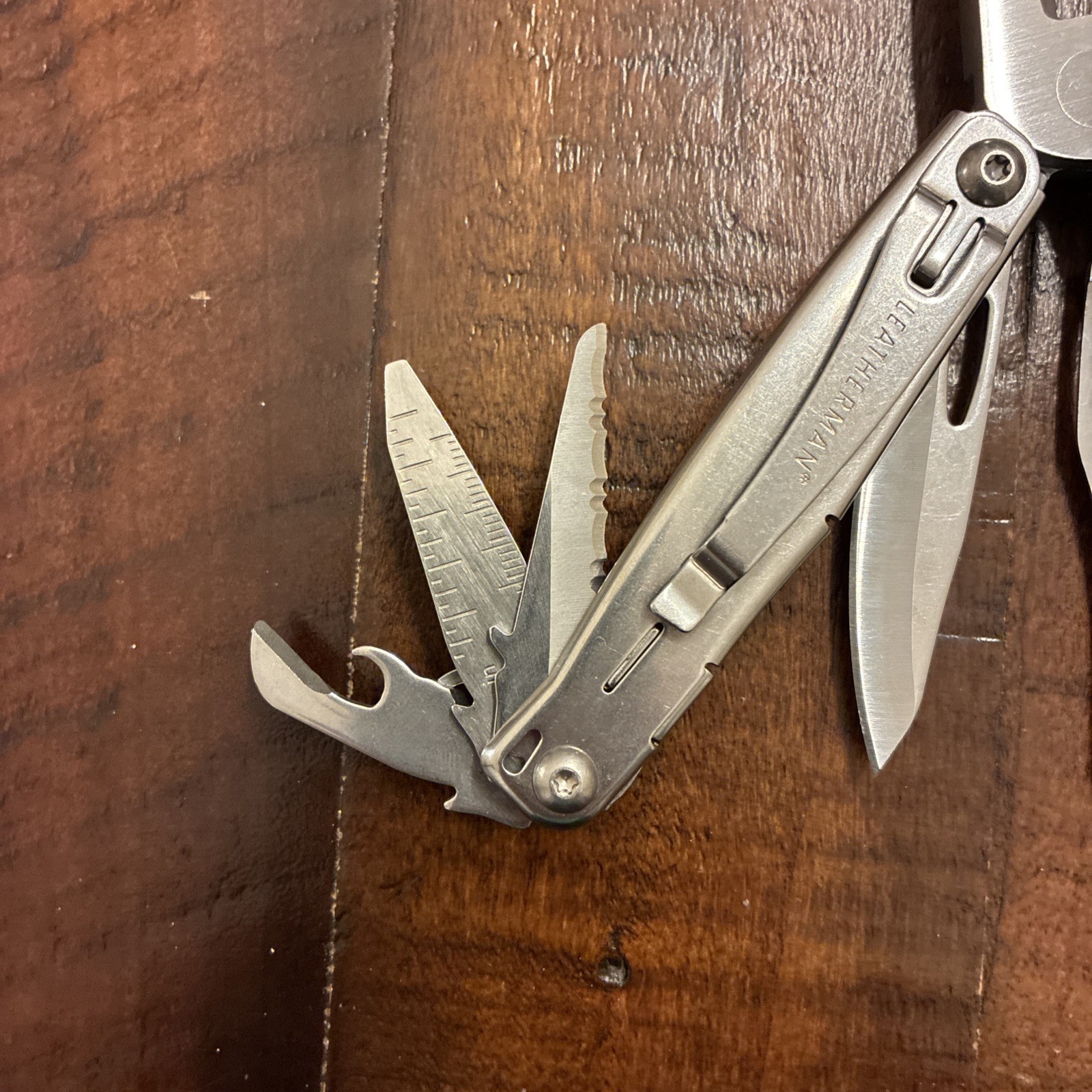 Leatherman Sidekick Stainless Steel Multi Tool – Excellent