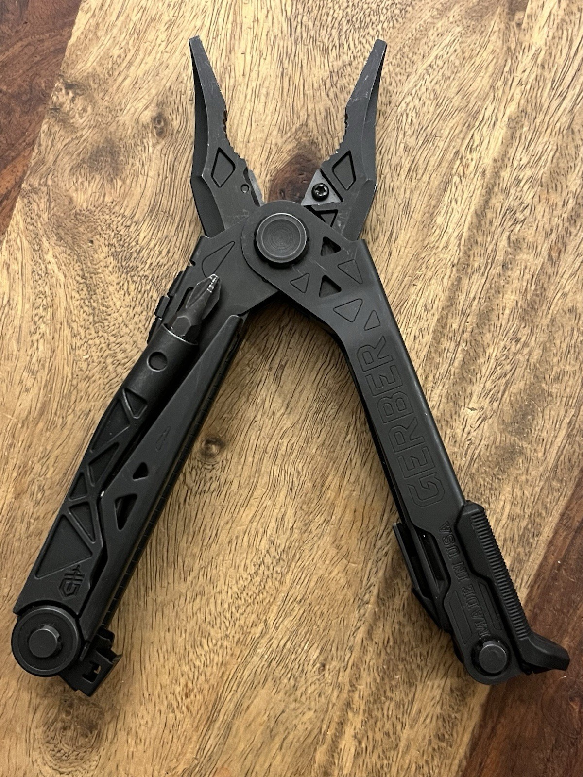 Gerber Center Drive Multi Tool Black USA Excellent Cond w/Sheath & US1 Lot Of 2