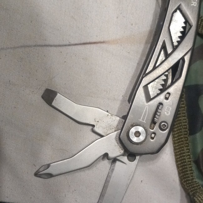 Gerber Suspension Muti Plier 9 Piece Tool universal wrench and more