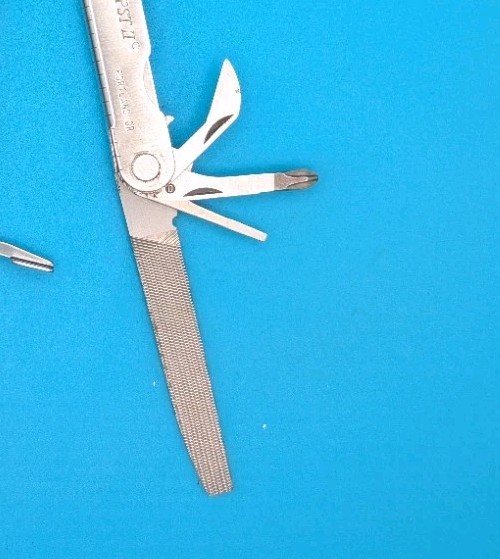 Leatherman PST 2 Multi Tool! 07/03 date stamp! Fast Shipping! With Sheath!