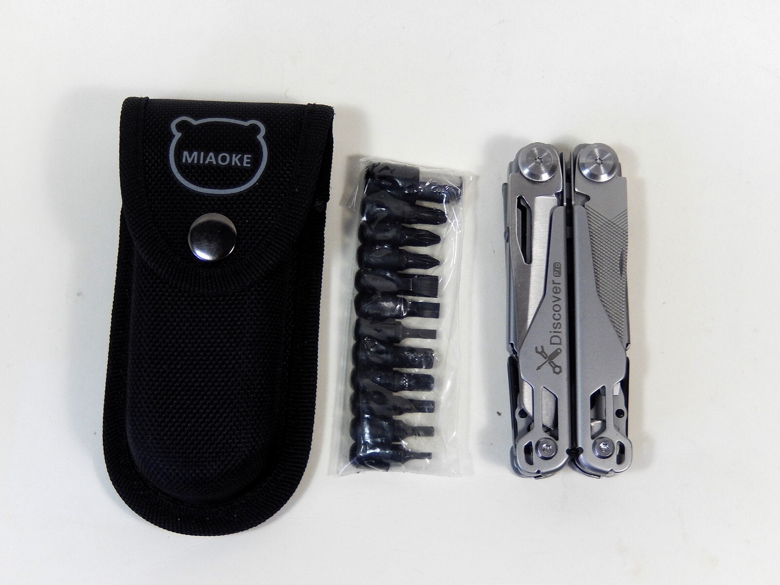 Maioke Tool Co Multi-Tool W/ Pliers and 9 Blades + Adaptor & Bits