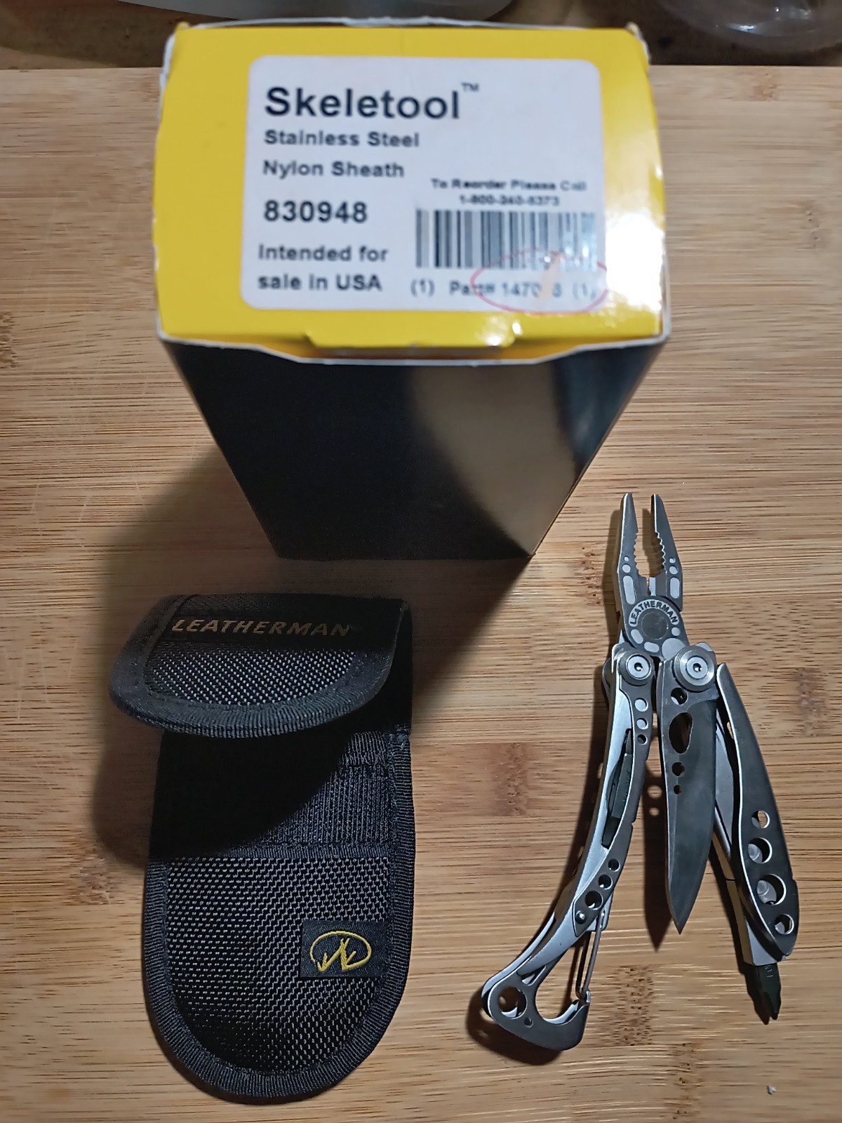 Leatherman Skeletool Stainless Steel / Nylon Sheath 830984