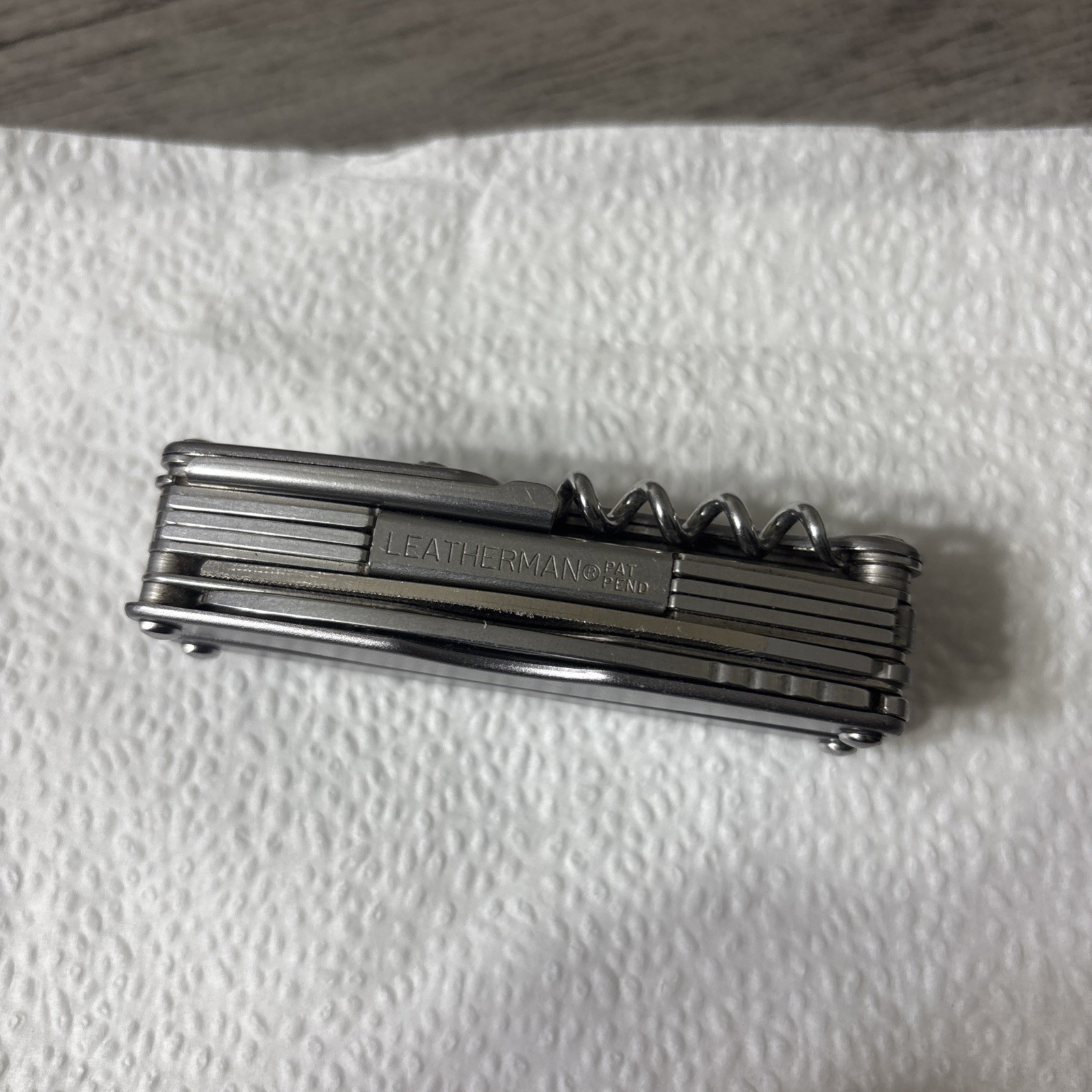 Leatherman Juice Xe6 Multi-Tool 18 Tools Gray