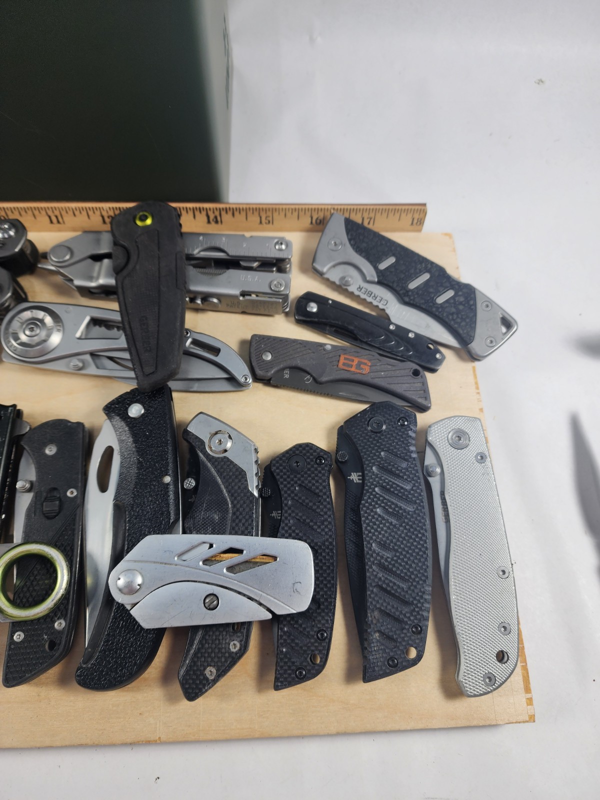 3-3.5 pounds grab bag GERBER MINI Multi-Tools & knives. outdoors Hunting Prepper