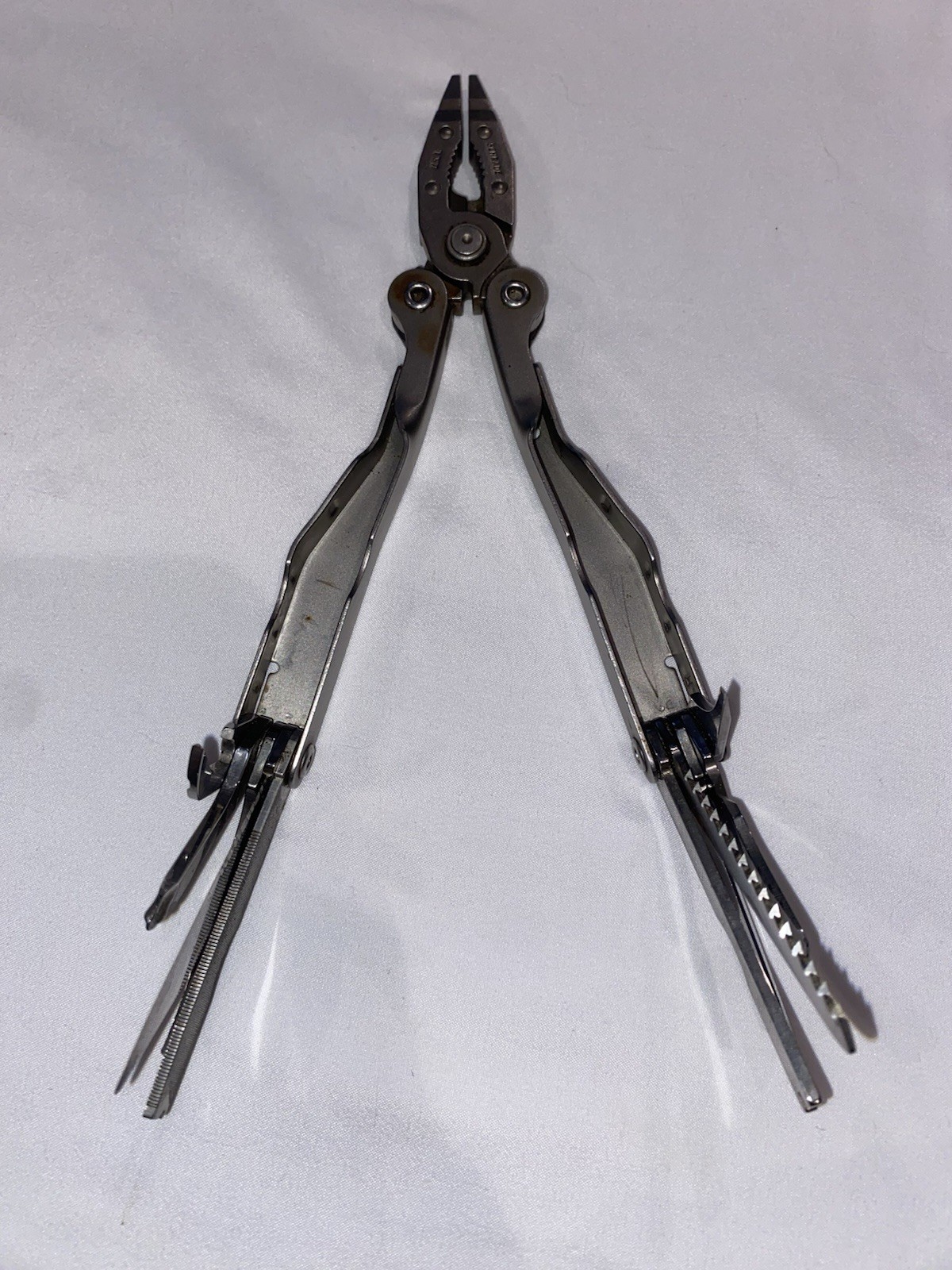 Schrade Tough Tool ST1 Multi-Tool Pliers Stainless Steel USA Production 98-04