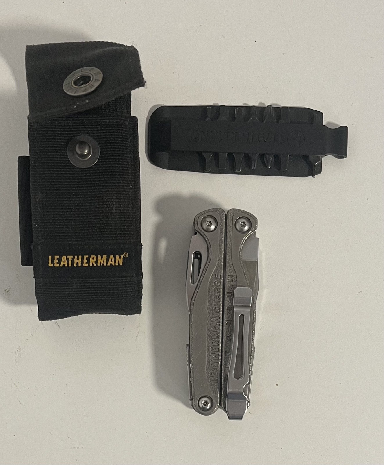 Leatherman Charge Titanium Multi-Tool + Extra Bits + Case