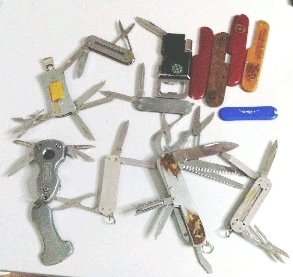 Set Of 8 Generic Multi Tools Pliers Knives Saw Blades Folding Folder Tool