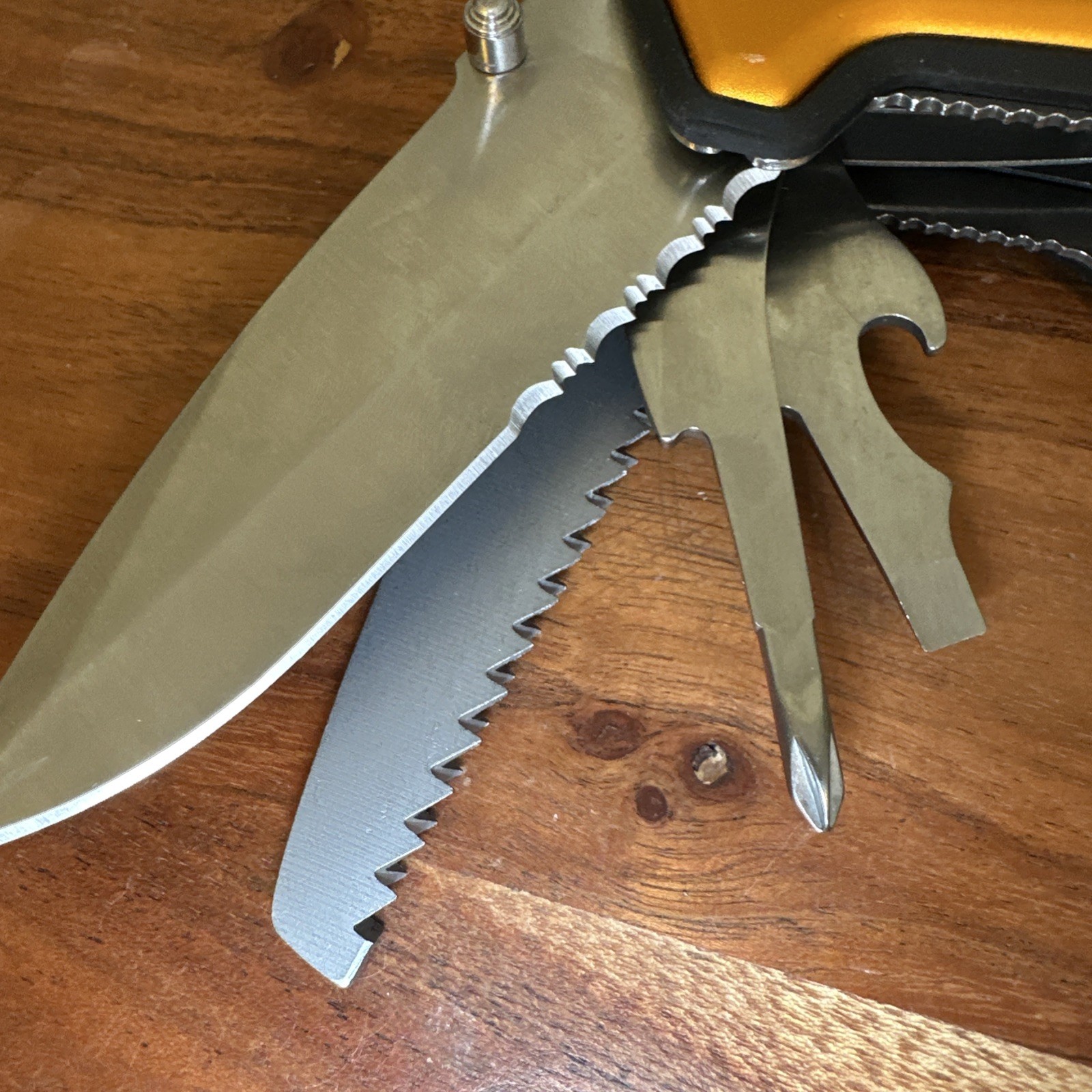 Caterpillar Multi Function Tool 9-in-1 980045