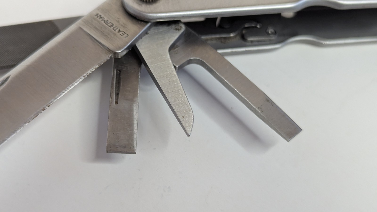 Leatherman Retired SUPER TOOL 200 Multi-Tool Stainless Date Stamp ~ 04/2003~EUC!