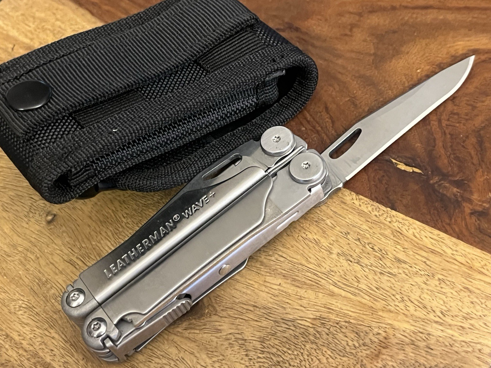 08/2023 Leatherman Wave Plus Multi-Tool Excellent Condition w/New Molle Sheath