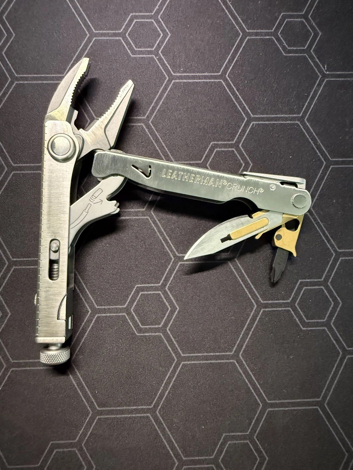 Leatherman Crunch Garage Batch #008 Captain’s Crunch Limited Edition Brand New