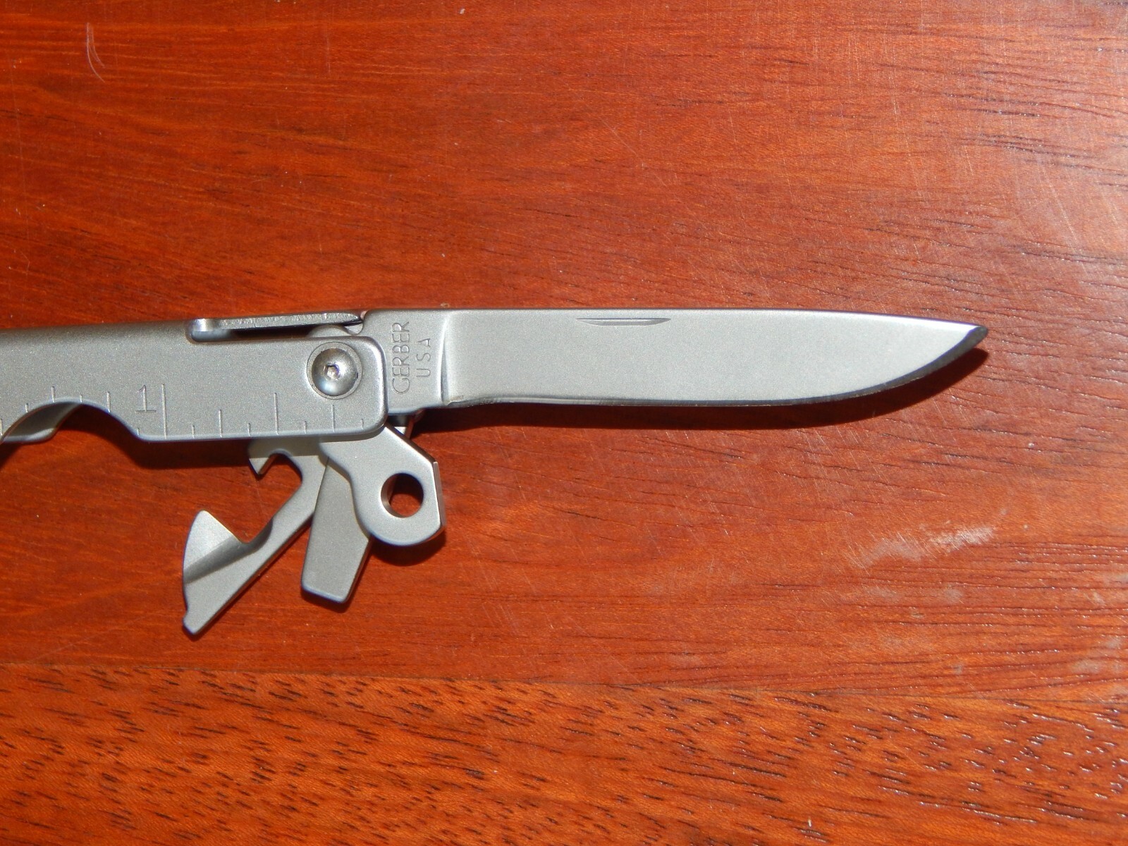 NEW GERBER MULTI-PLIER 55800 MULTI-TOOL STAINLESS SHEATH w/BOX, VERSION 2.0
