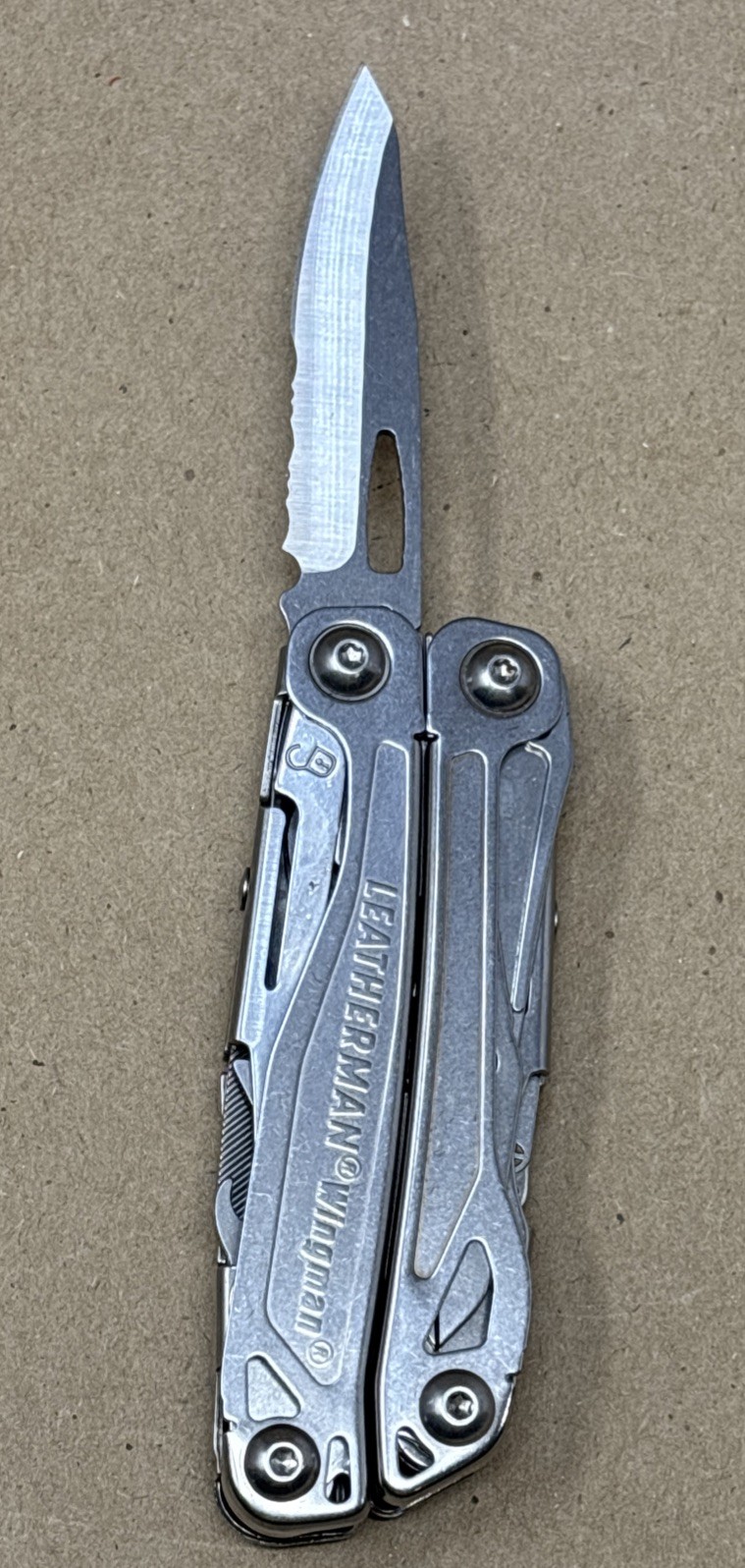 Leatherman Wingman multi-tool with pocket clip USA Company Logo Thinkbank.com