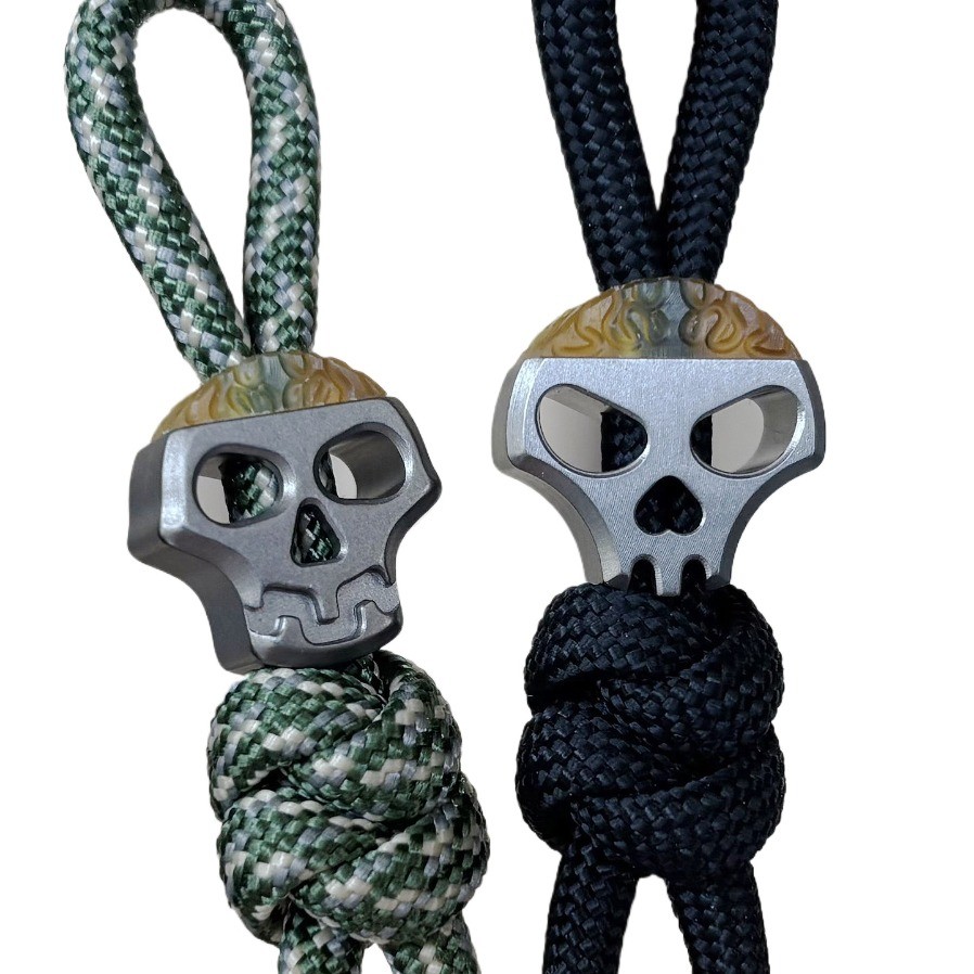 Steampunk Skull Titanium alloy EDC Tool Paracord Lanyard Keychain