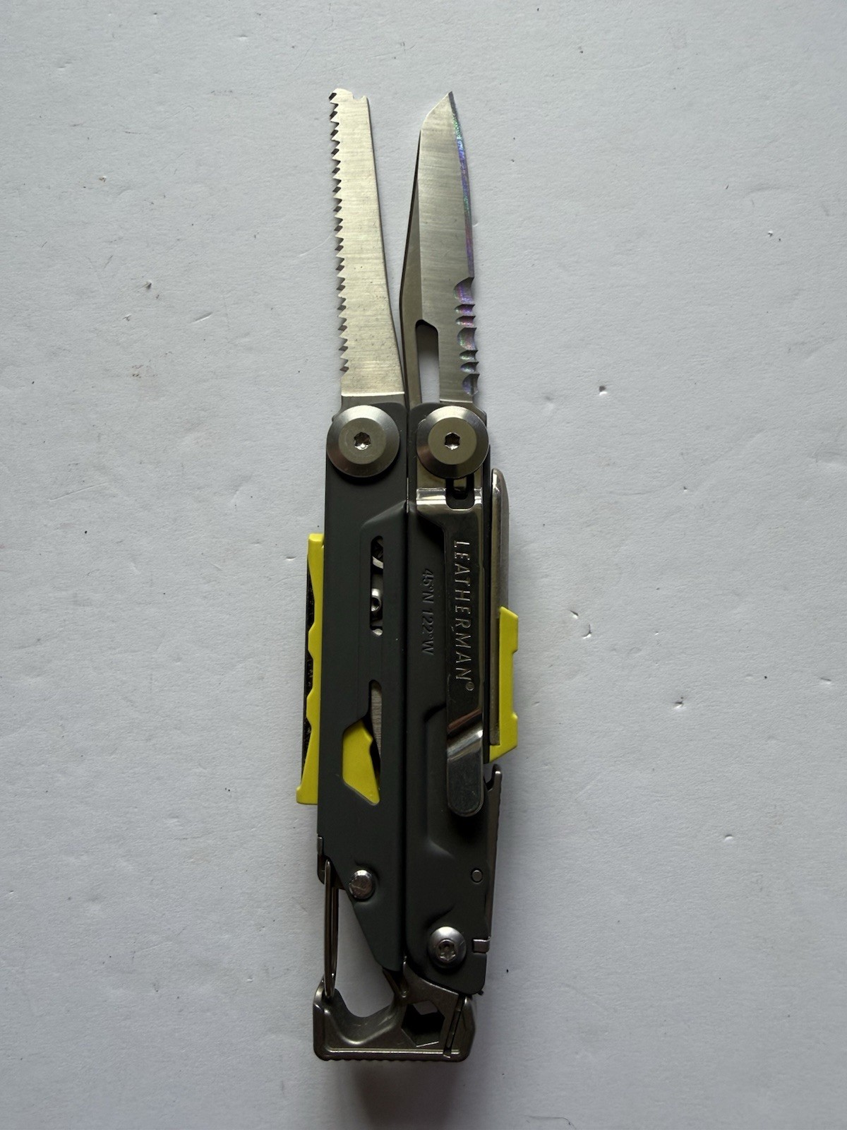 Leatherman Signal Multi-Tool Pliers Grey yellow/green Nylon Sheath USA Nice Cond