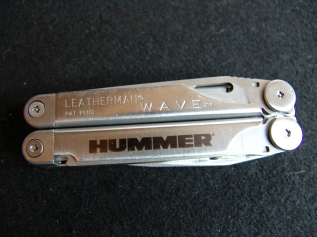 LEATHERMAN WAVE ORIGINAL-10-01- HUMMER-RETIRED COLLECIBLE-MINT-LEATHERMAN CASE