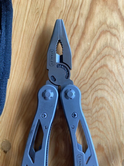 Stanley Stainless Multi Tool Extra Heavy Duty 2CR Knife, Screwdriver, Saw