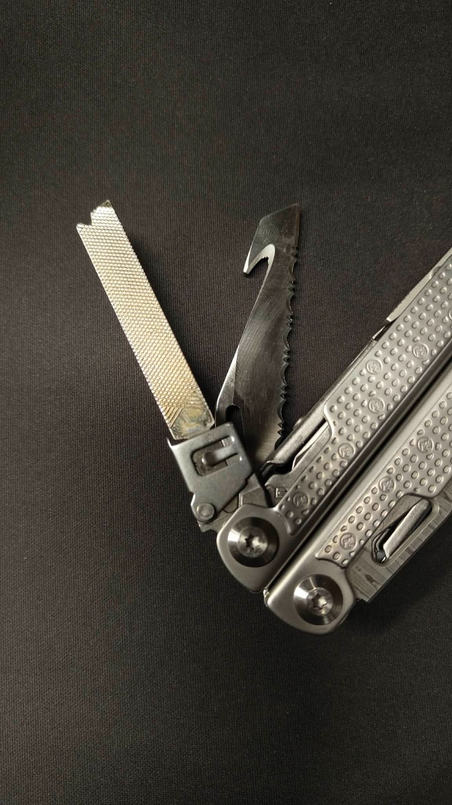 Multitools Pliers Pro, Upgraded Multi Tool With Damascus Knife, Replaceable W…