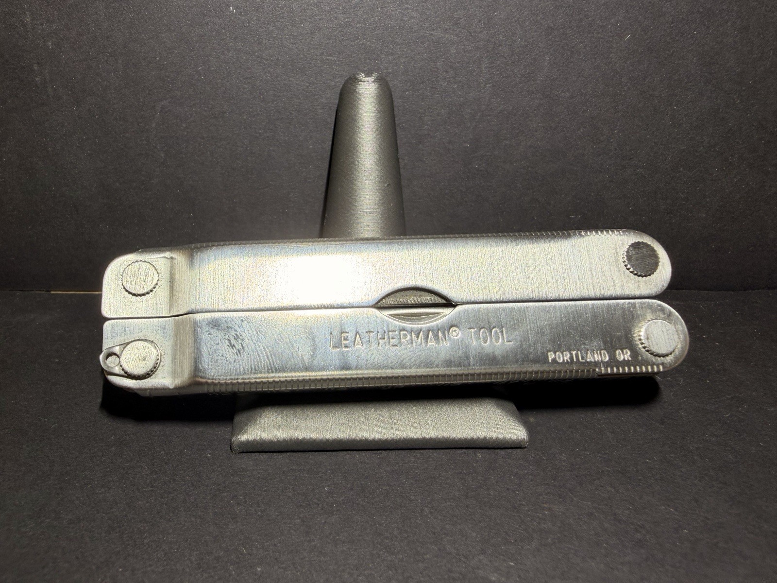 VINTAGE LEATHERMAN MULTI FUNCTION SUPER TOOL (Knife) PORTLAND, OR.