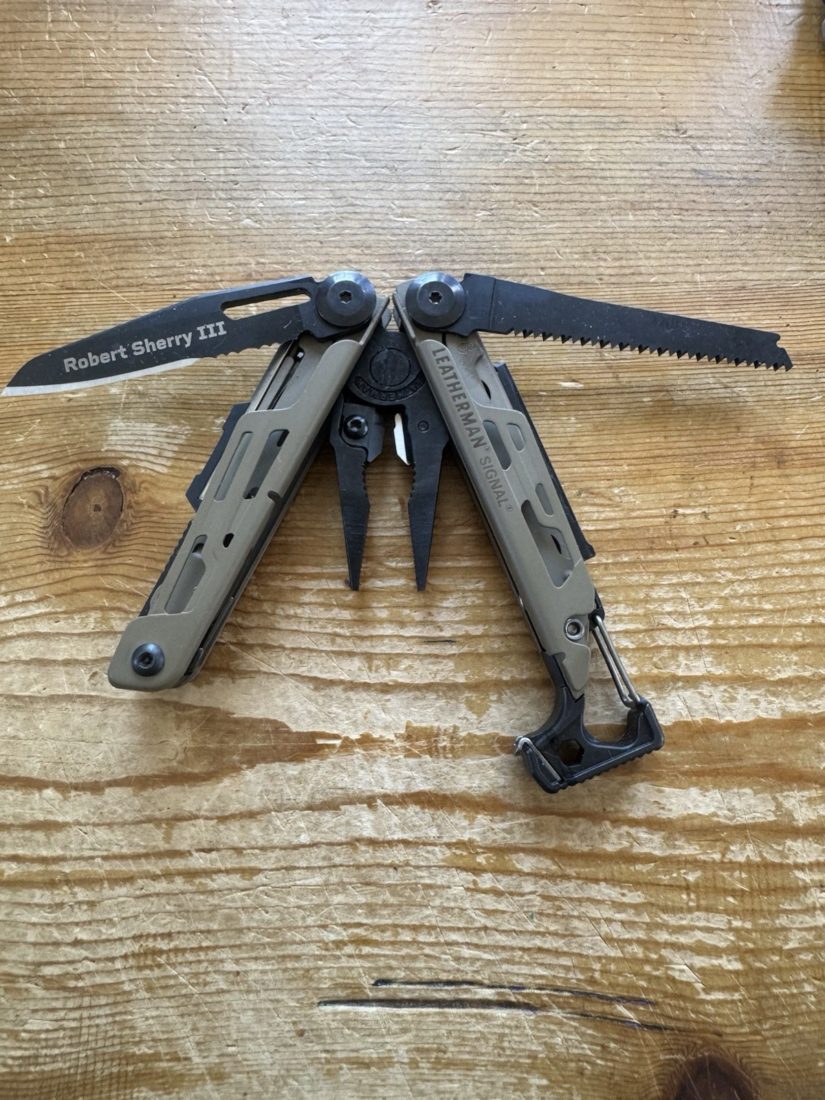 Leatherman Signal Multitool Coyote Tan Black Oxide Survival Knife – Engraved