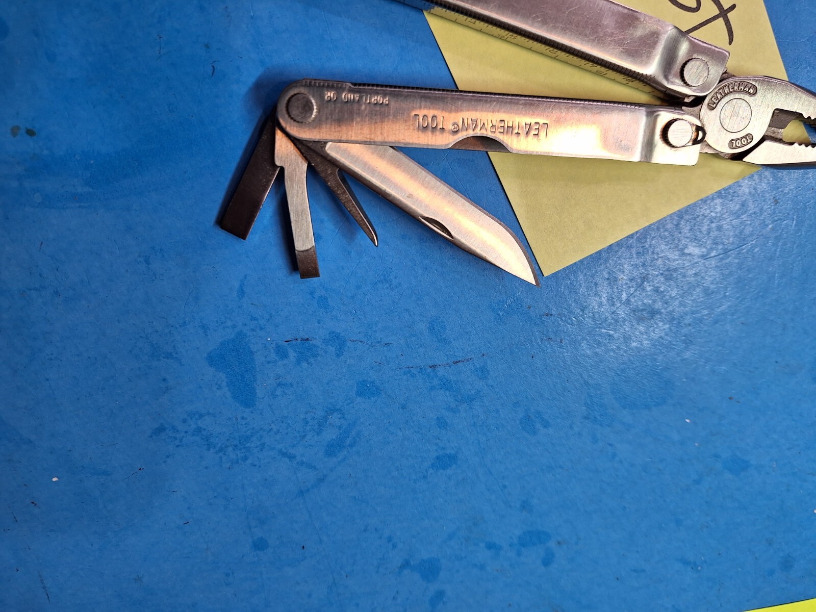 1 LEATHERMAN ORIGINAL PST Multi Tool DATE 0304 EXCELLENT LOT PST10