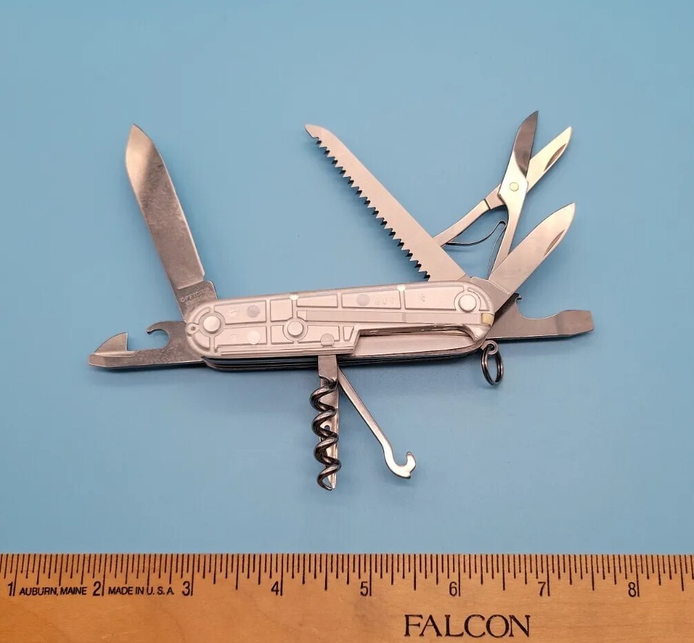 Victorinox 91mm SilverTech Huntsman Swiss Army Knife – Scissors Saw Screwdrivers