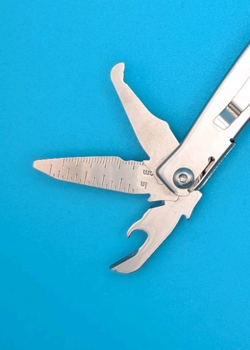 Leatherman Rev 3.8″ Multi-Tool, Stainless!
