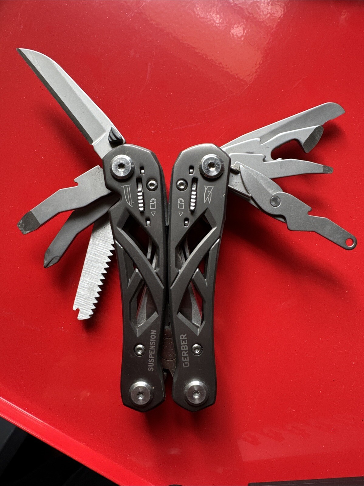 Gerber Suspension-NXT Multitool – Silver (31-003345)