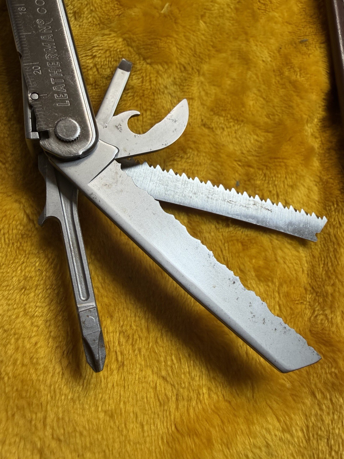 Leatherman Core Multitool w/ Sheath – Discontinued Model – USA Made