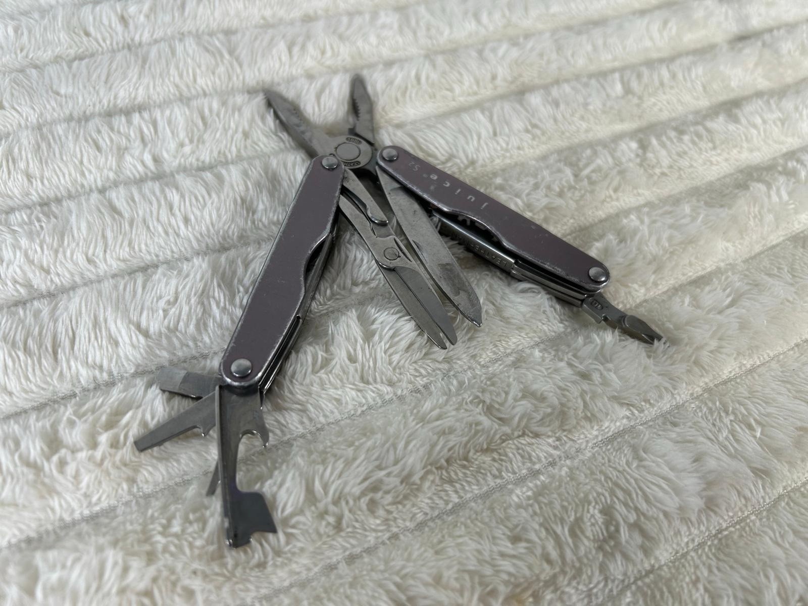 Leatherman Juice S2 Storm Gray Pocket Multi-Tool Rare Discontinued Old Model