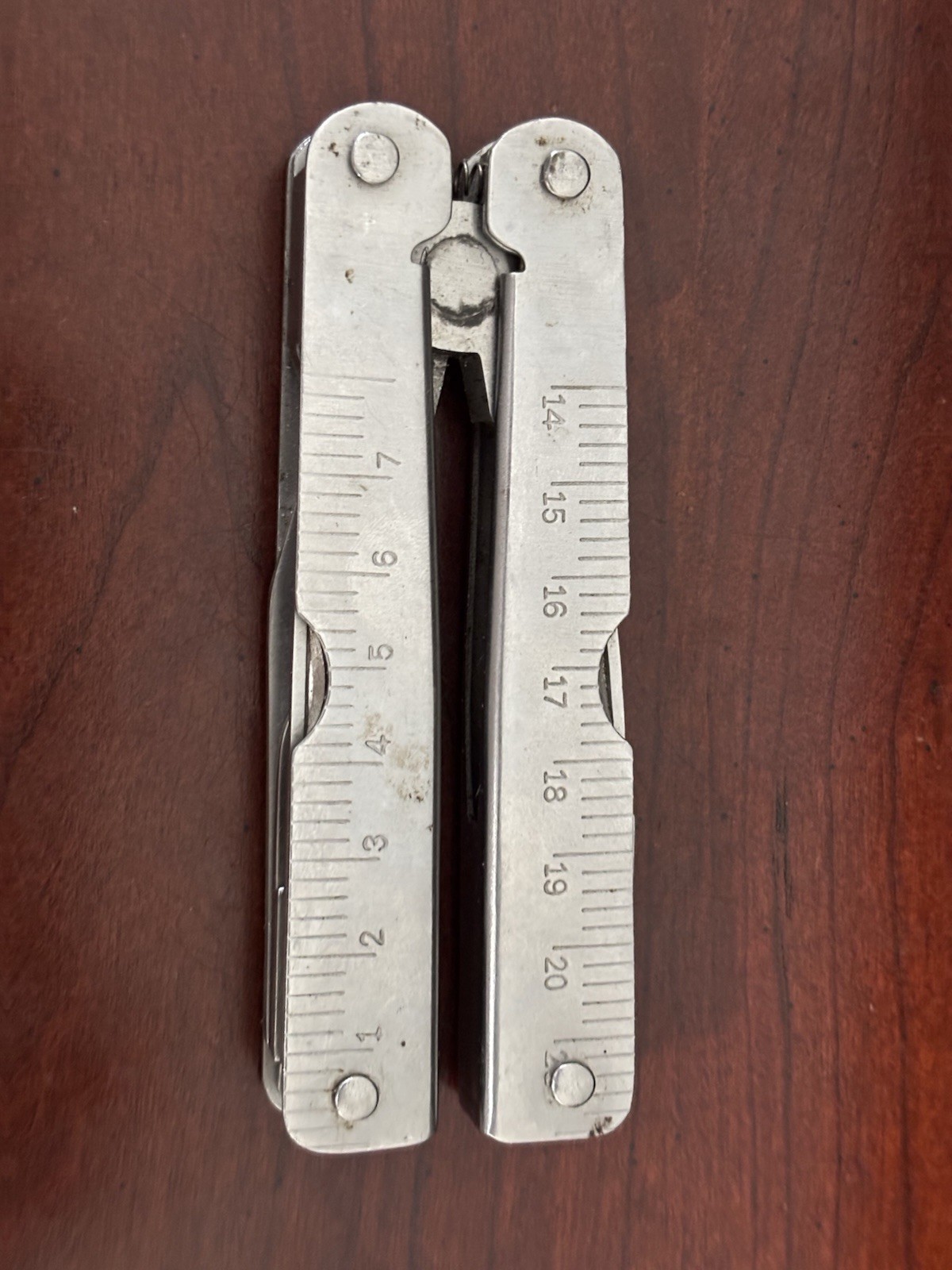 Winchester Stainless Multi-Function Tool-Folding Pliers & Utility Knives &Tools