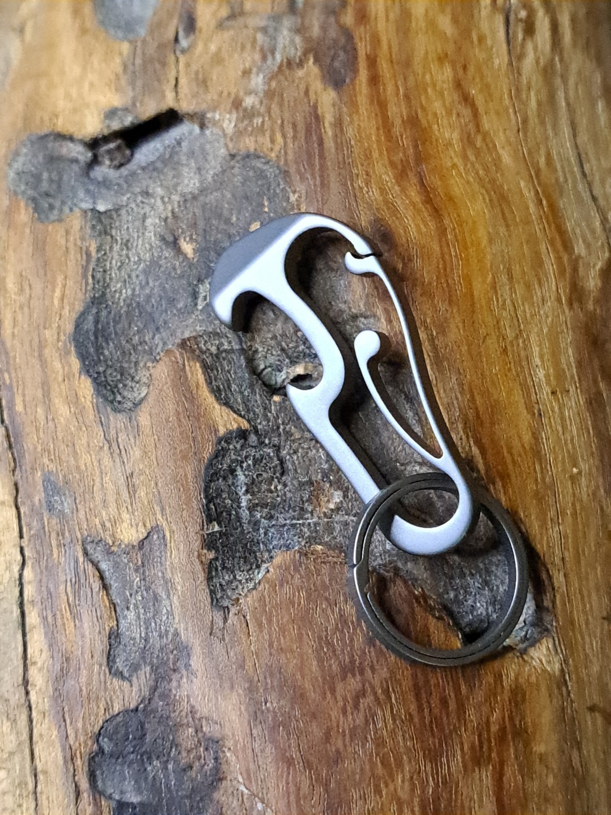 Pro Mini Minimalist Titanium Carabiner Keychain With 20mm Titanium Keyring