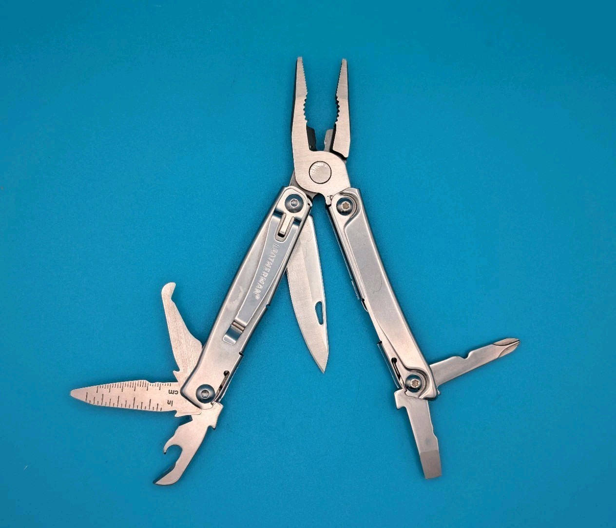 Leatherman Rev 3.8″ Multi-Tool, Stainless!